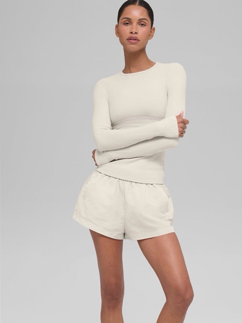 ALO High-Waist Socialite Short - Bone, Size Small